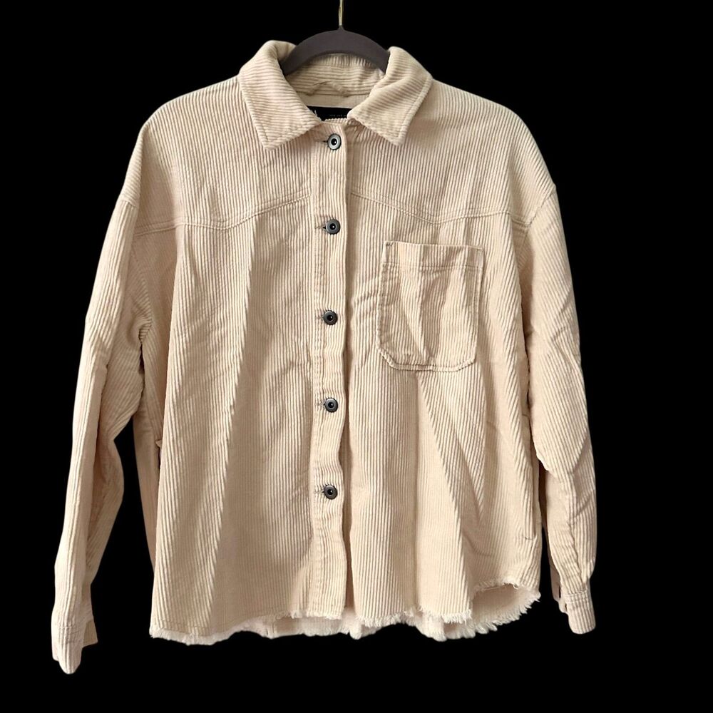 Zara Cream White Corduroy Full Button Boxy Shacket Pockets Raw Hem Size‎ S